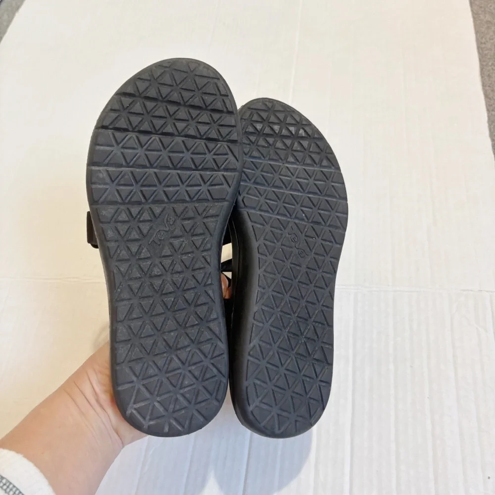 Teva Voya Slide Sandals Black Size 5 Size EU36 Strappy Sustainable Cushioned